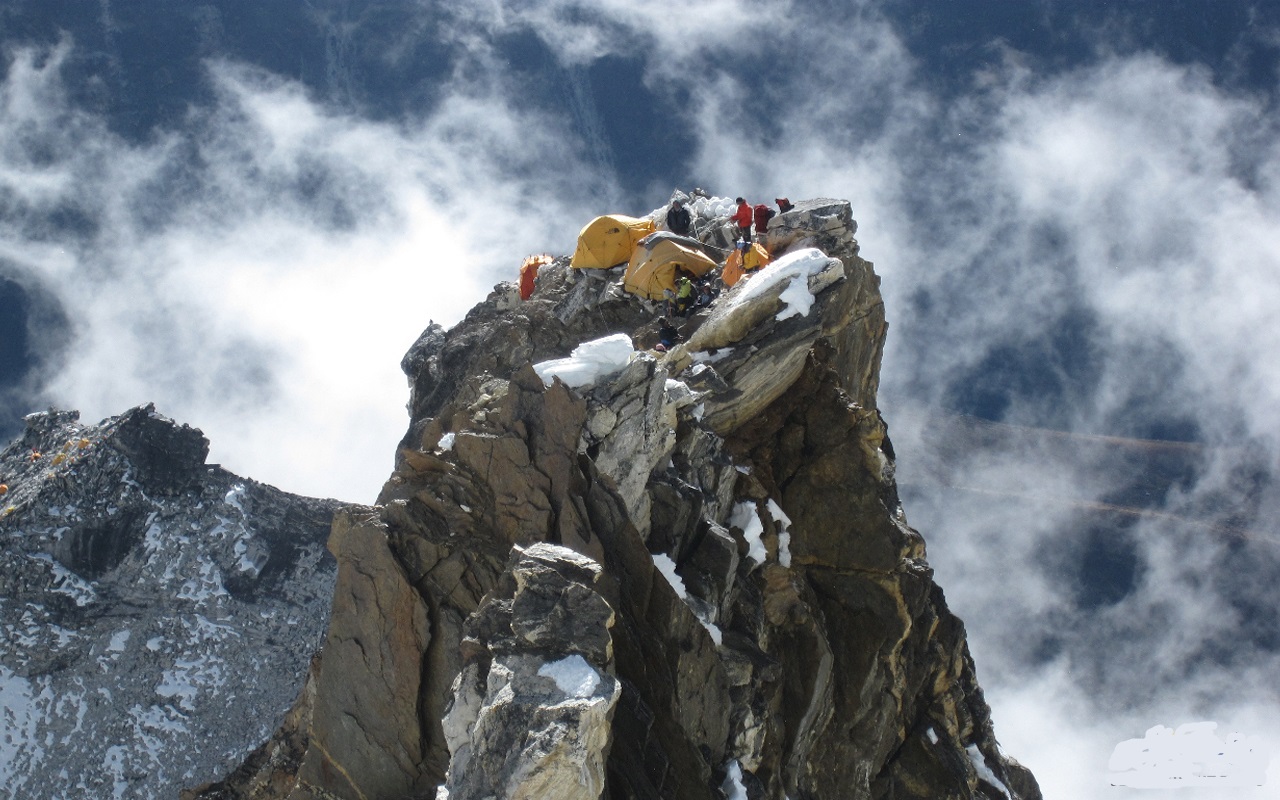 Ama Dablam Peak 